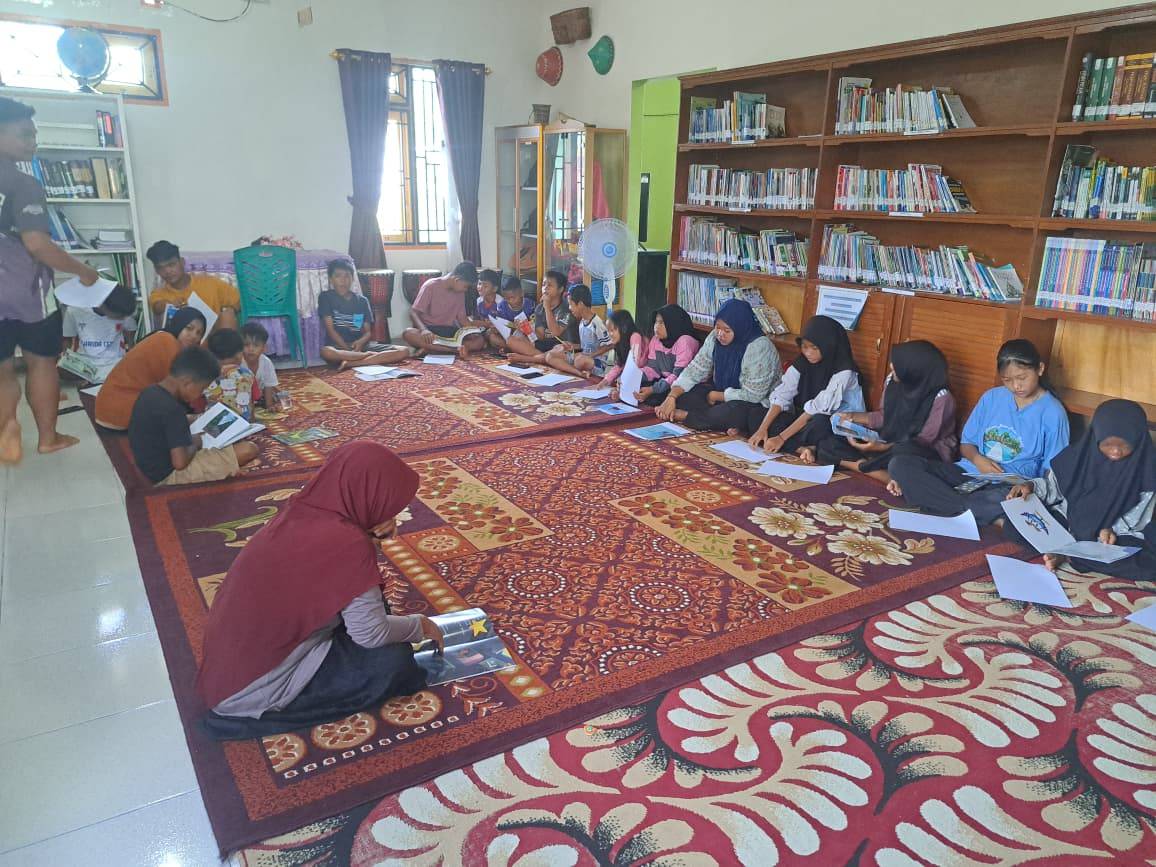 Bukan Sekadar Membaca: Mengintip Keseruan Remaja Saat Menguliti Isi Buku